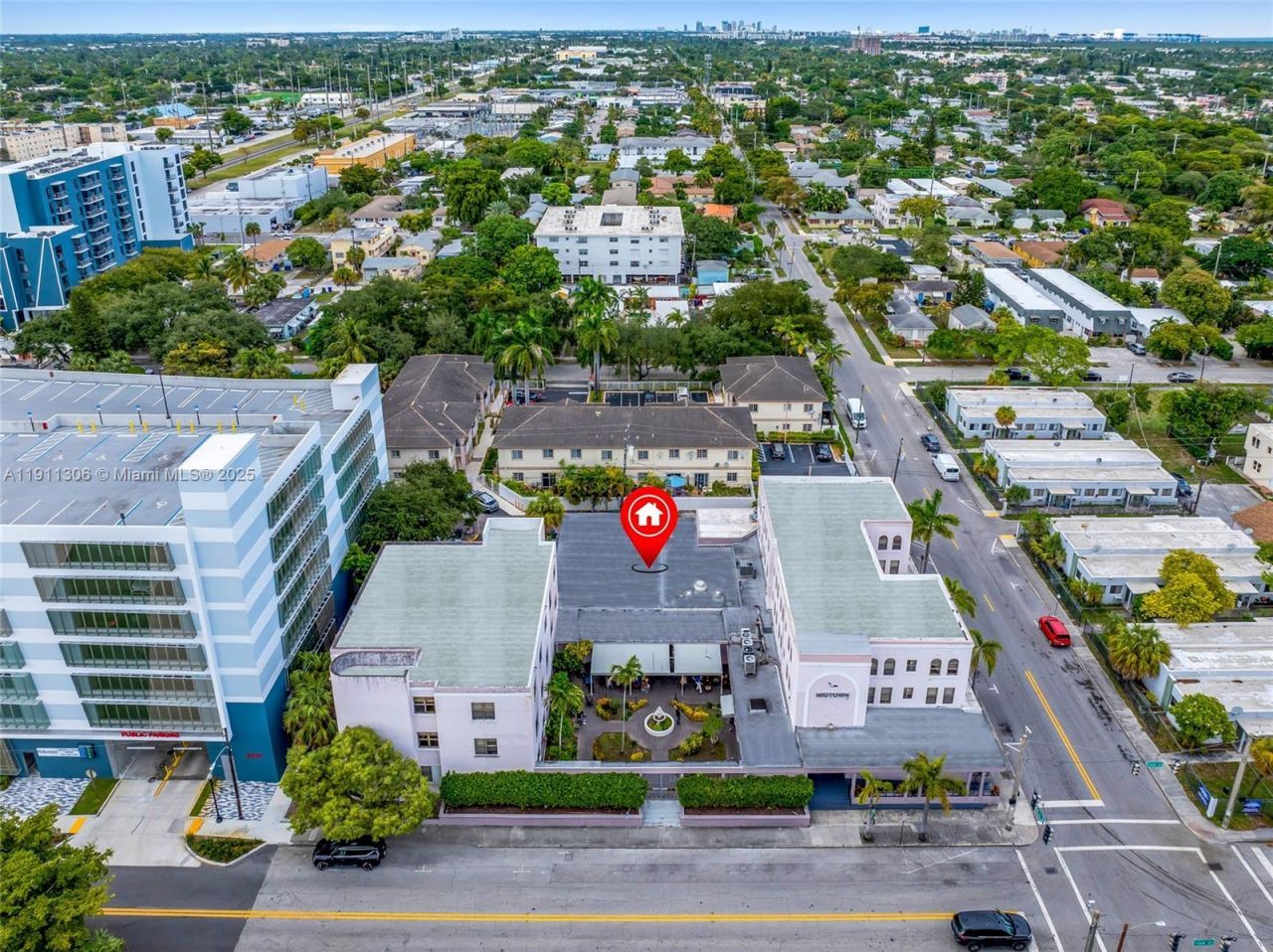 2001 Polk St, Hollywood, FL 33020 Photo