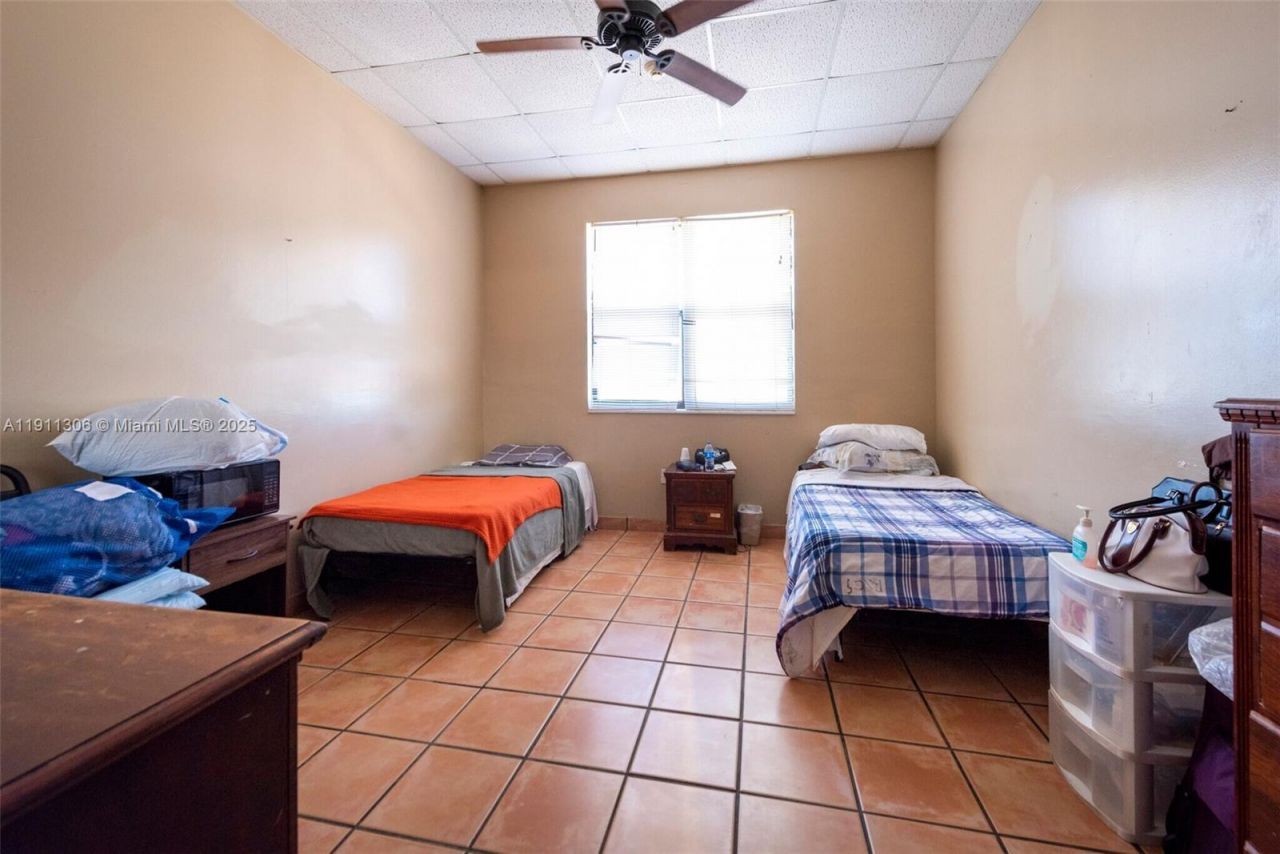 2001 Polk St, Hollywood, FL 33020 Photo