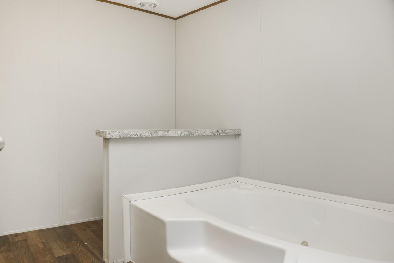 108 Browns Family Place Photo 12