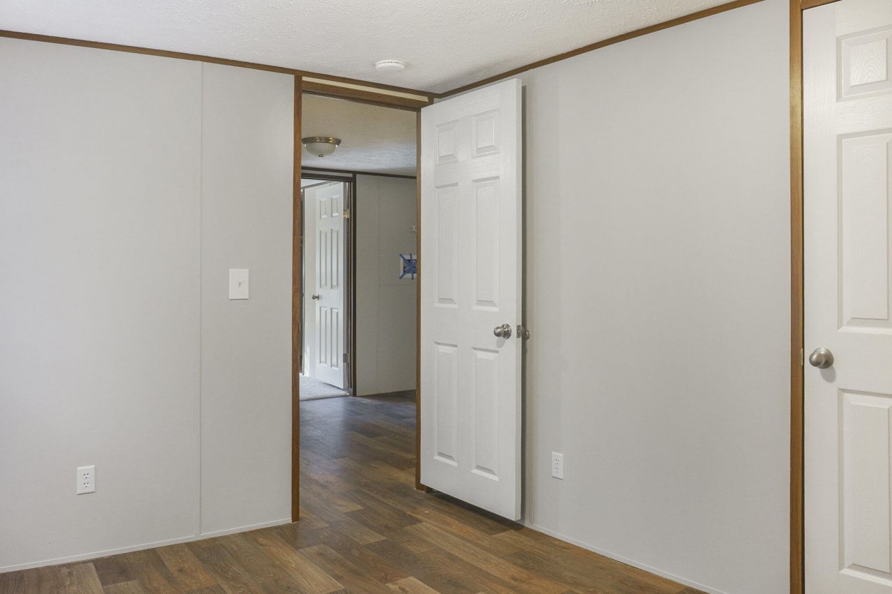 108 Browns Family Place Photo 17