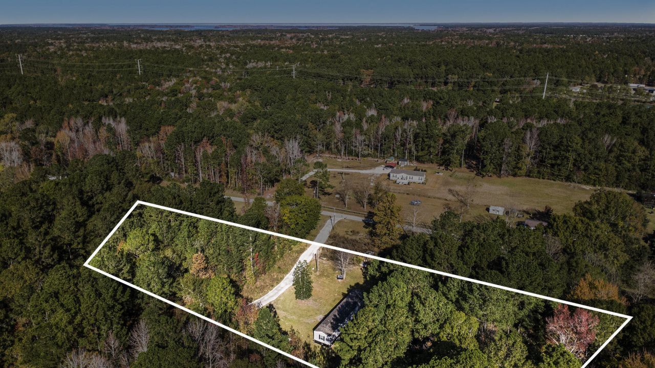 108 Browns Family Place Photo 28