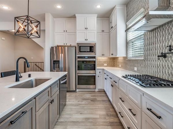 1434 Elevado Drive, Dallas, TX 75212