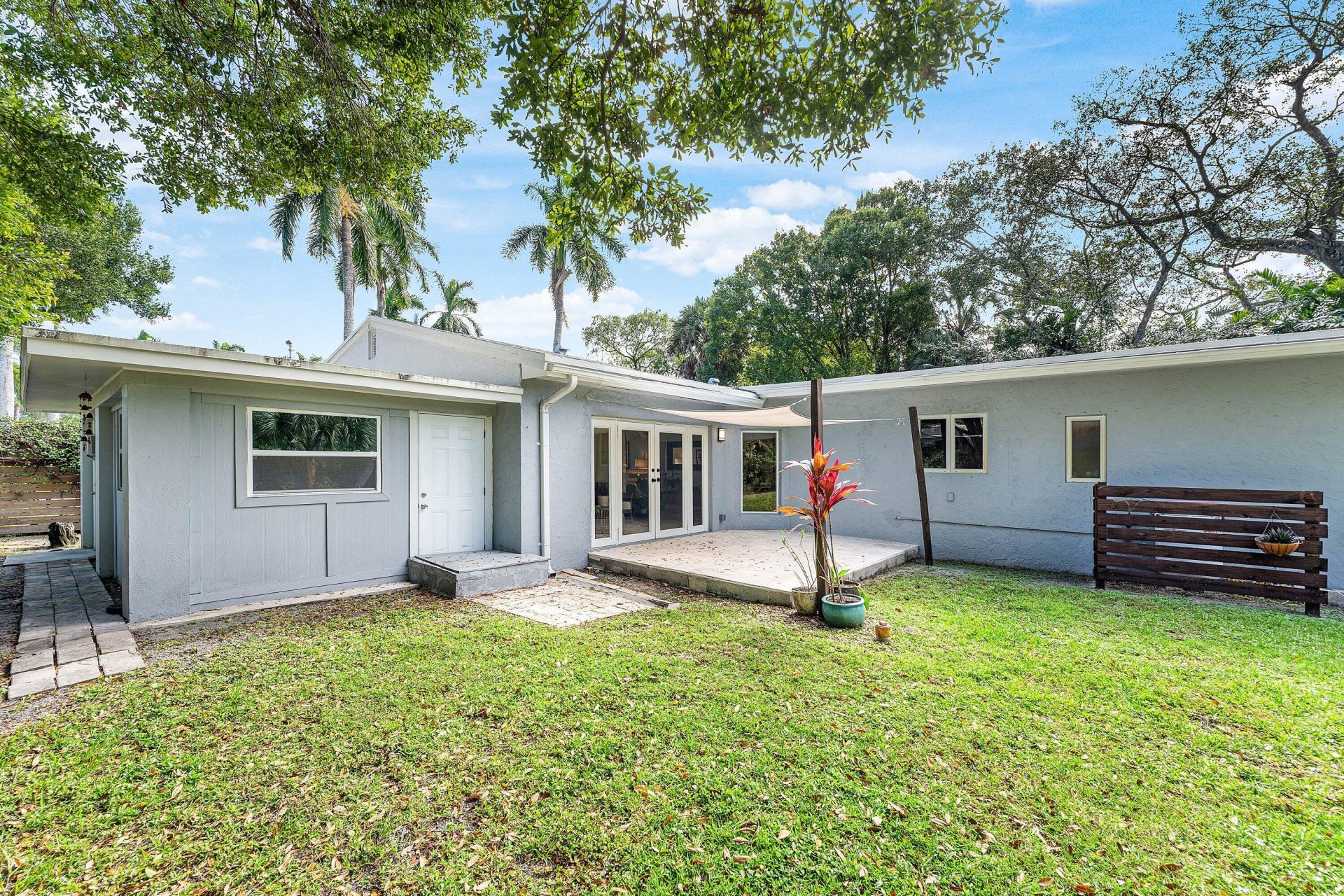 2573 SW 30th Terrace, Fort Lauderdale, FL 33312 Photo