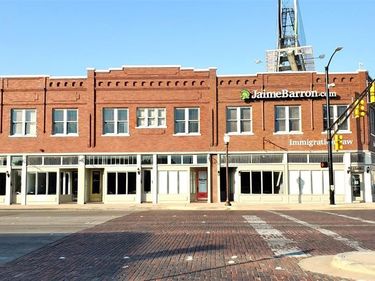 109 NW 20th Street, Unit 205, Fort Worth, TX 76164