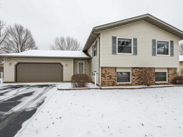 1508 Prairie Hill Road, Saint Cloud, MN 56301
