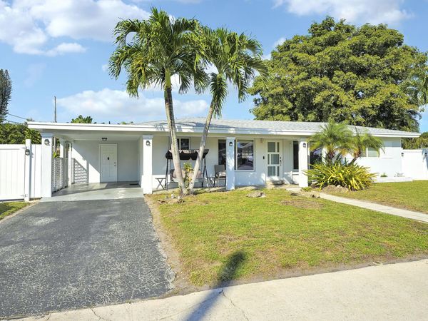 5081 SW 9th Court, Plantation, FL 33317
