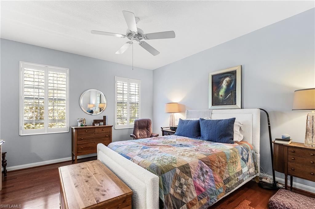 5733 Cove Cir, Naples, FL 34119 Photo