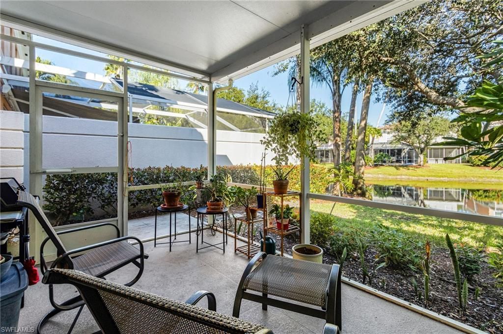 5733 Cove Cir, Naples, FL 34119 Photo