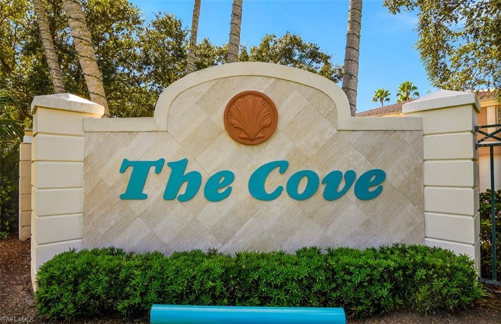 5733 Cove Cir, Naples, FL 34119 Photo
