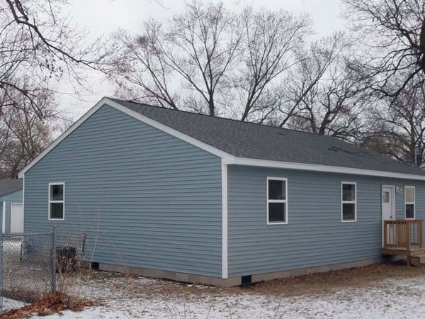 4124 Liverpool Road, Lake Station, IN 46405