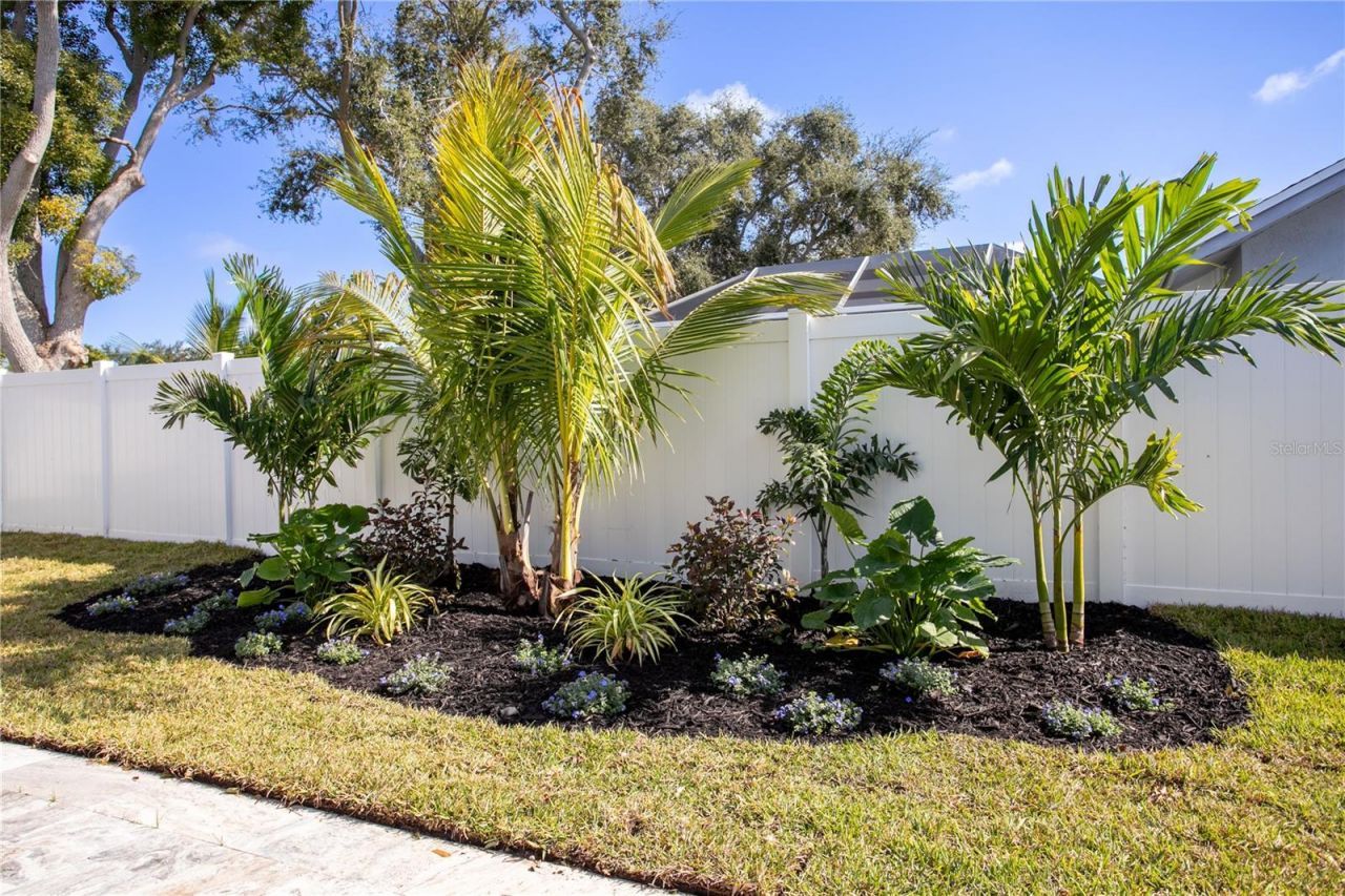 14447 Mark Drive, Largo, FL 33774 Photo