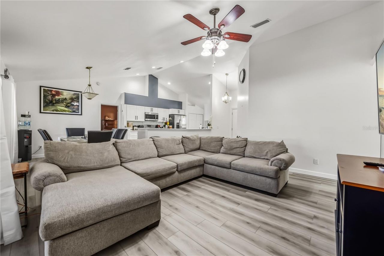 7736 Greytwig Lane, Orlando, FL 32818 Photo