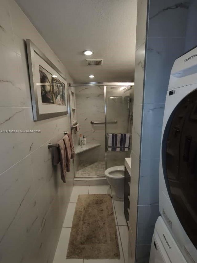 20515 E Country Club Dr, Unit 2047, Aventura, FL 33180 Photo