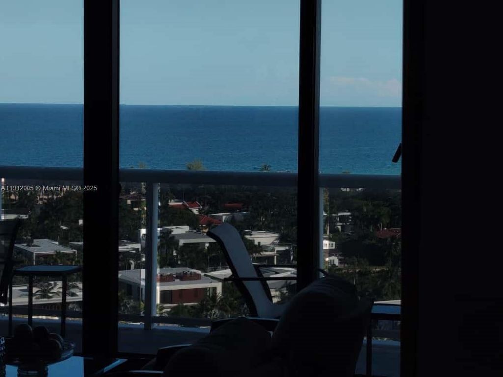 20515 E Country Club Dr, Unit 2047, Aventura, FL 33180 Photo