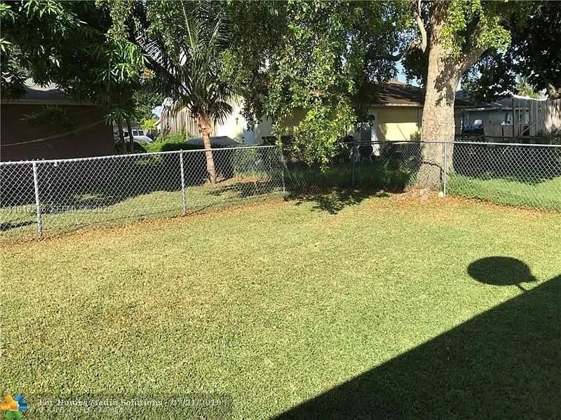 1472 NE 25th Ct, Pompano Beach, FL 33064 Photo