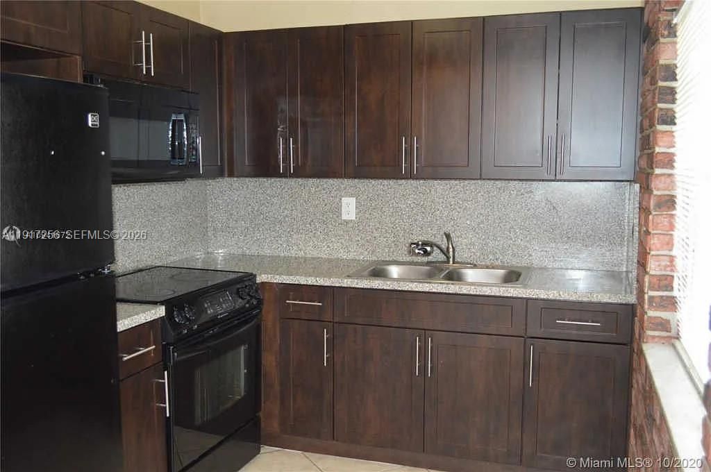 1472 NE 25th Ct, Pompano Beach, FL 33064 Photo