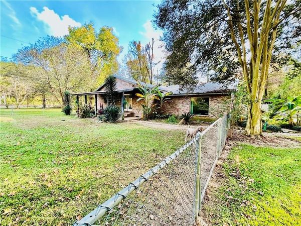 479 AIRBASE Road, Pollock, LA 71467