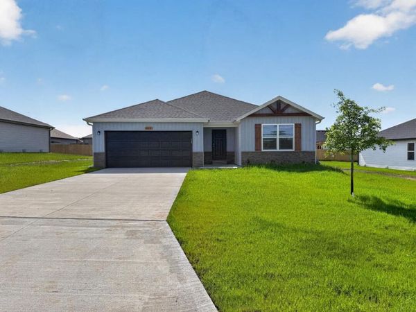 544 Columbine Street, Rogersville, MO 65742