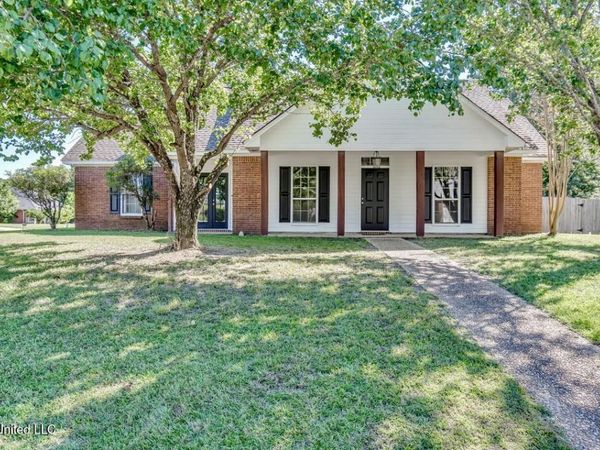 301 White Oak Drive, Brandon, MS 39047