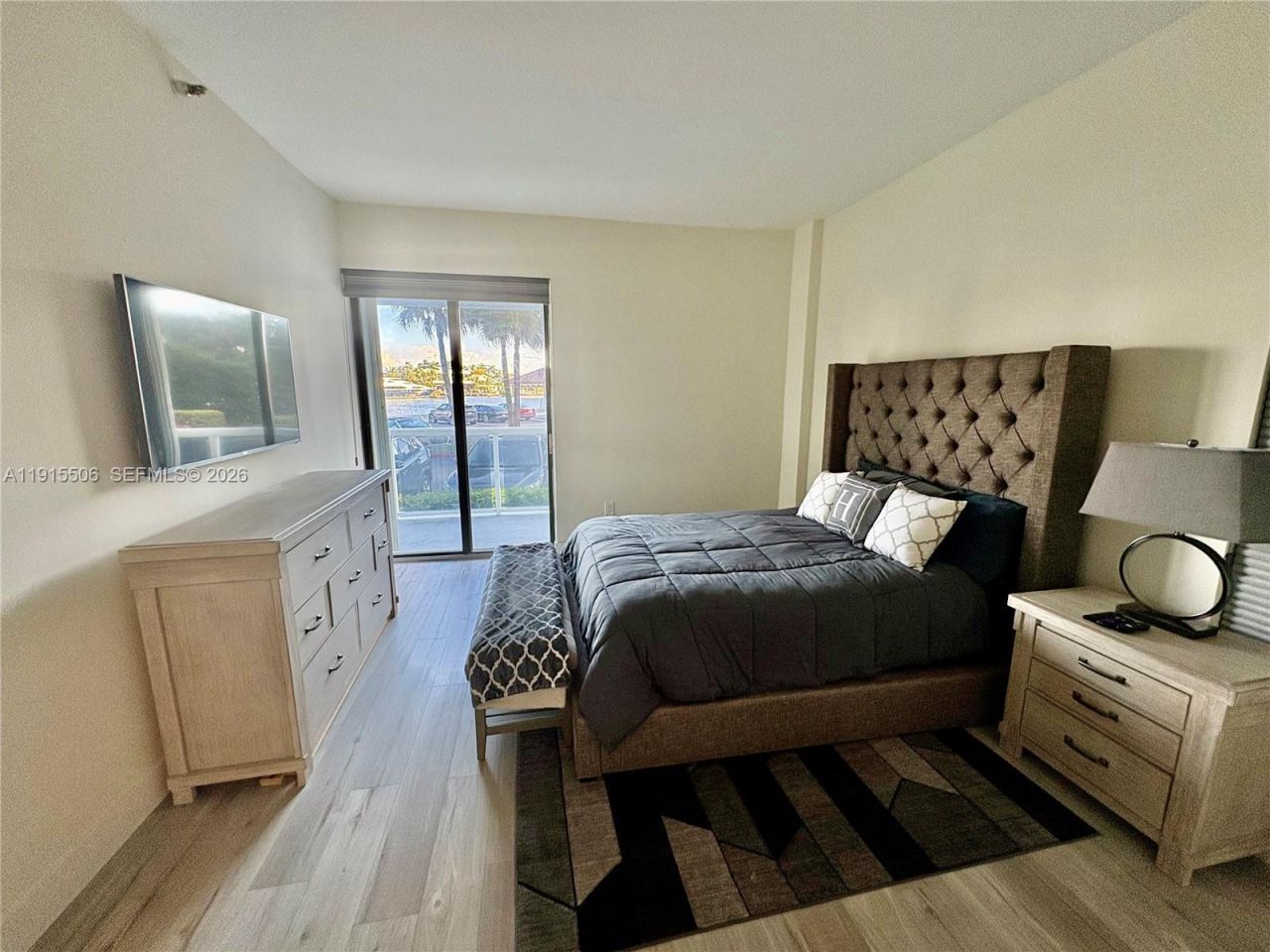 20515 E Country Club Dr, Unit 147, Aventura, FL 33180 Photo