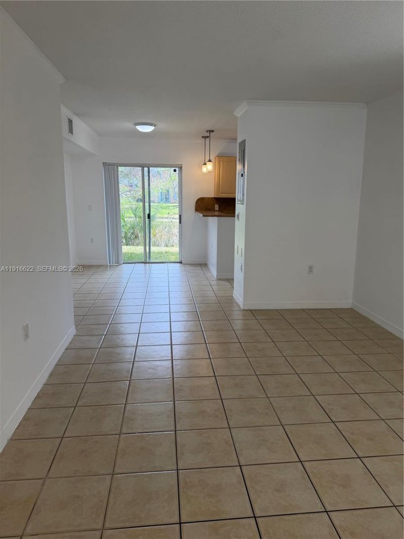 2199 NW 77th Way, Unit 104, Pembroke Pines, FL 33024 Photo