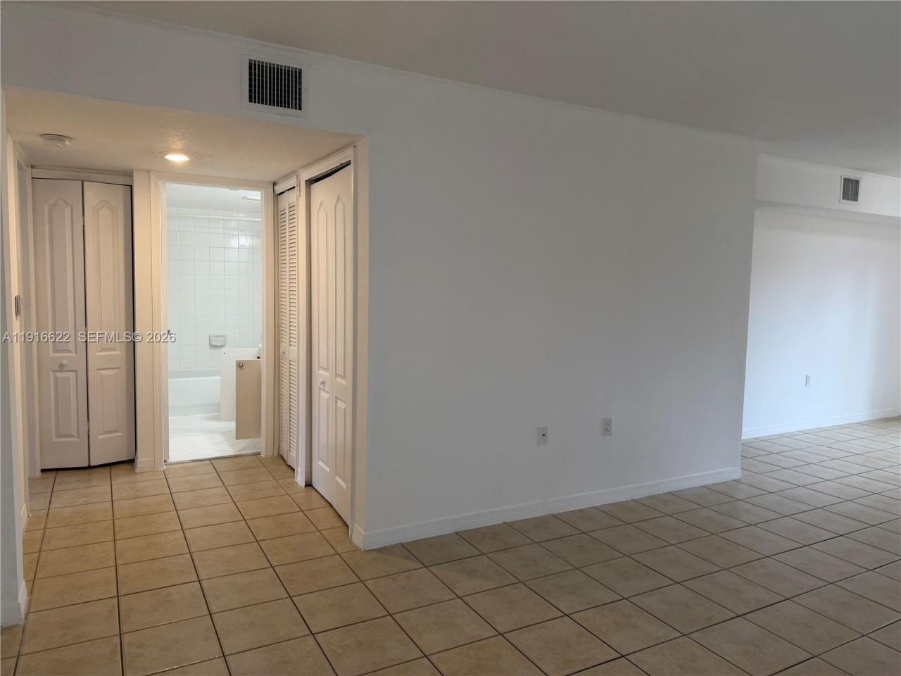 2199 NW 77th Way, Unit 104, Pembroke Pines, FL 33024 Photo