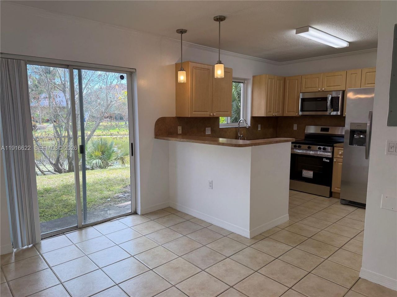 2199 NW 77th Way, Unit 104, Pembroke Pines, FL 33024 Photo
