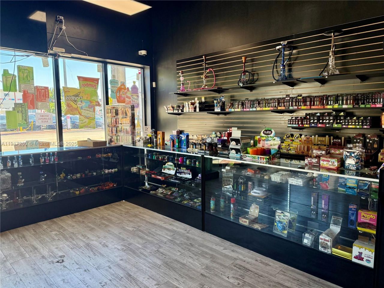 300 SW 17th Ave, Unit 1, Miami, FL 33135 Photo