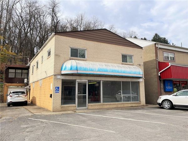 101 McGOVERN BOULEVARD, Crescent, PA 15046