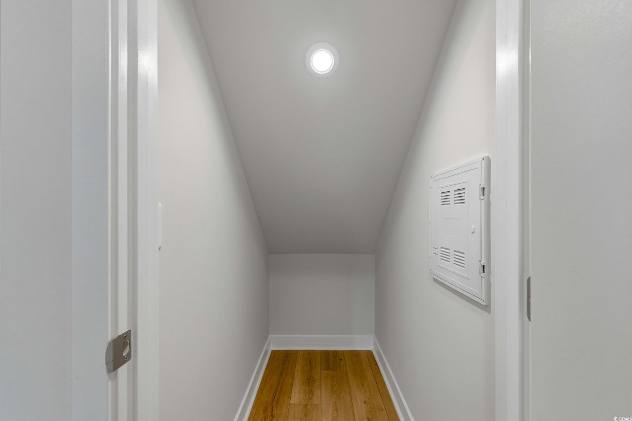 2310 Elowen Ln. Photo 18