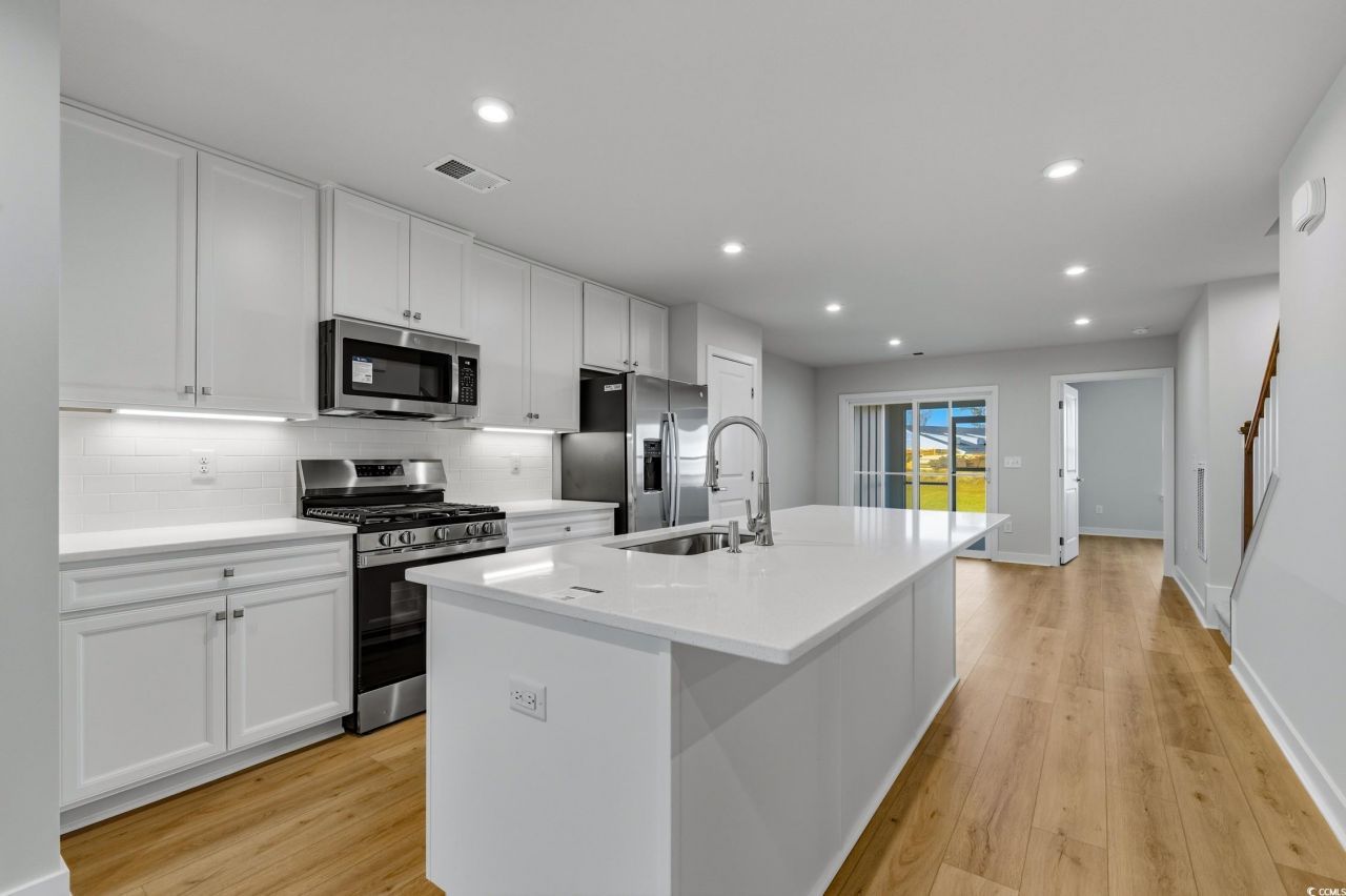 2310 Elowen Ln. Photo 6