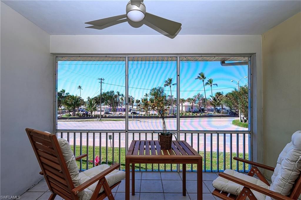 1550 Gulf Shore Blvd N, Unit W4, Naples, FL 34102 Photo