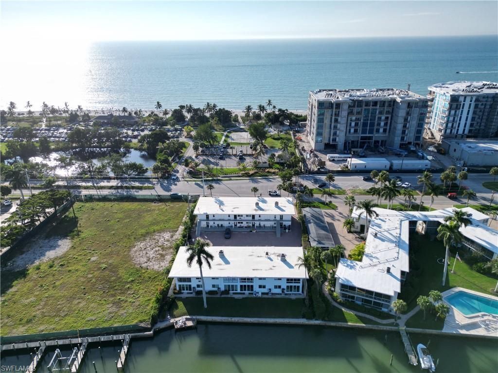1550 Gulf Shore Blvd N, Unit W4, Naples, FL 34102 Photo
