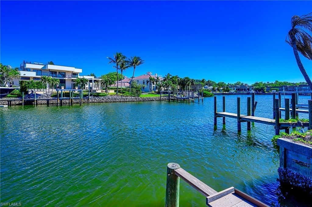 1550 Gulf Shore Blvd N, Unit W4, Naples, FL 34102 Photo