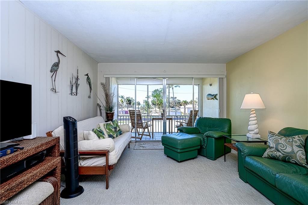 1550 Gulf Shore Blvd N, Unit W4, Naples, FL 34102 Photo