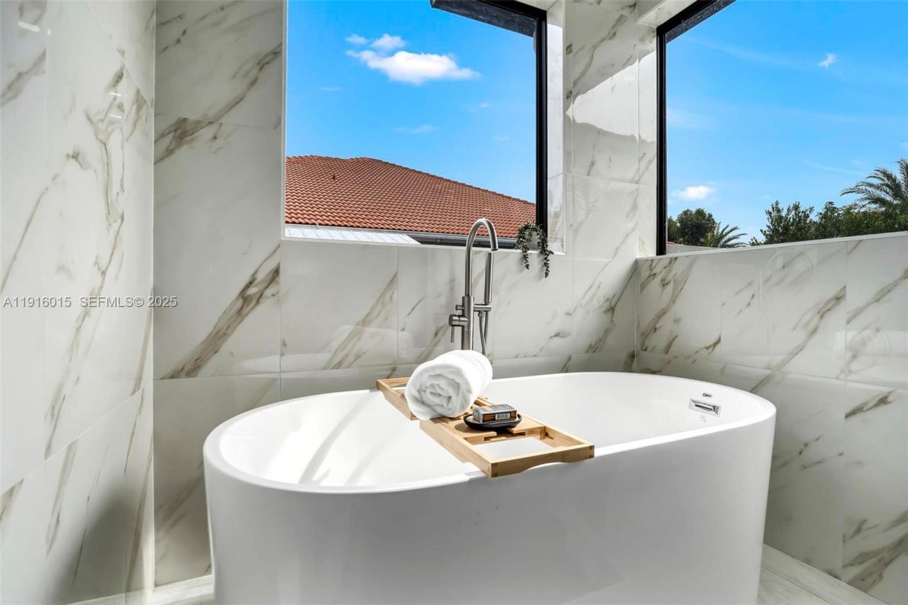 12061 NW 26th St, Plantation, FL 33323 Photo