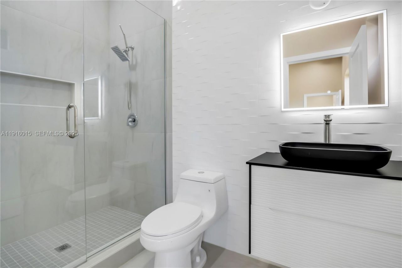 12061 NW 26th St, Plantation, FL 33323 Photo