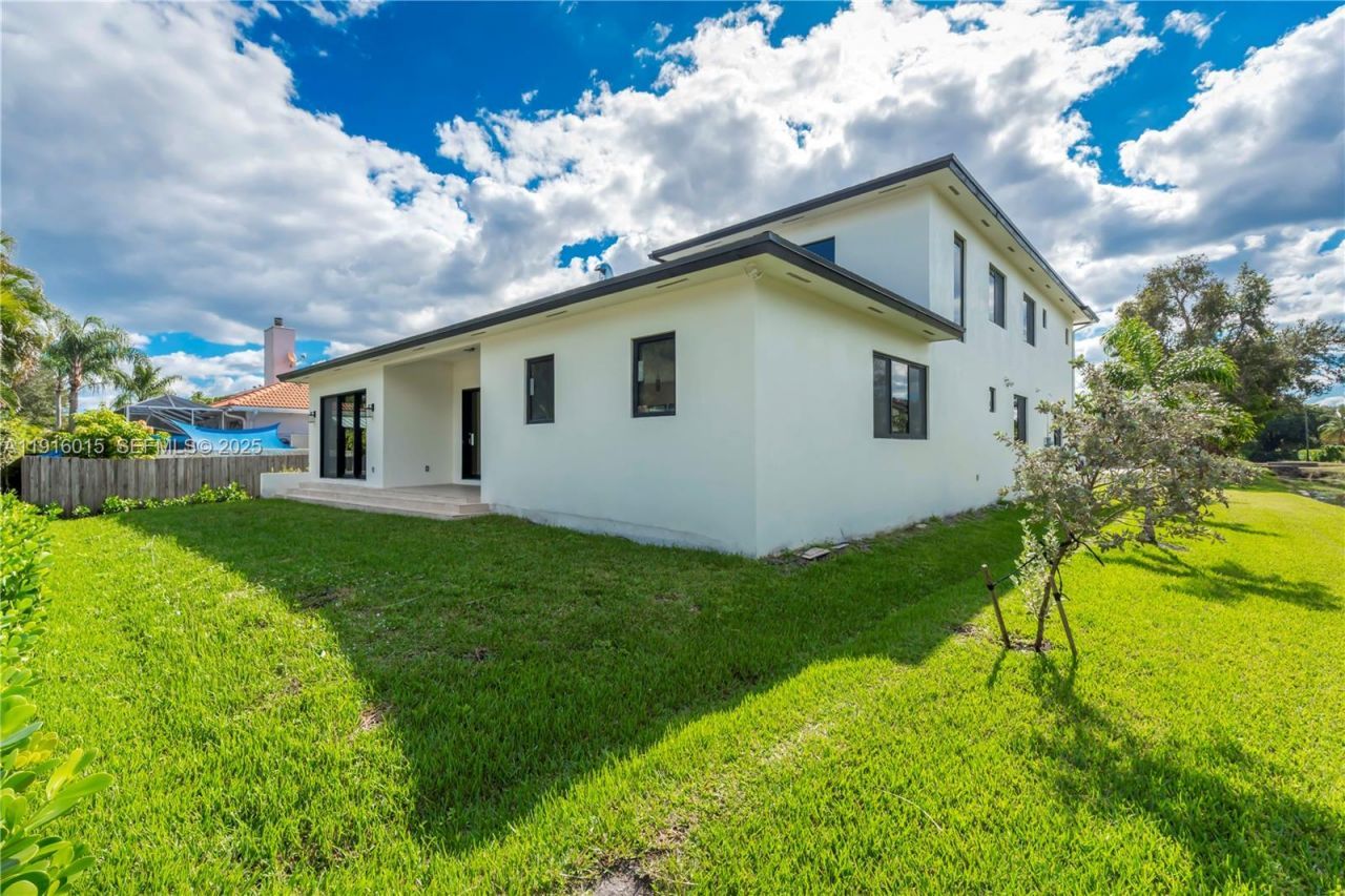 12061 NW 26th St, Plantation, FL 33323 Photo