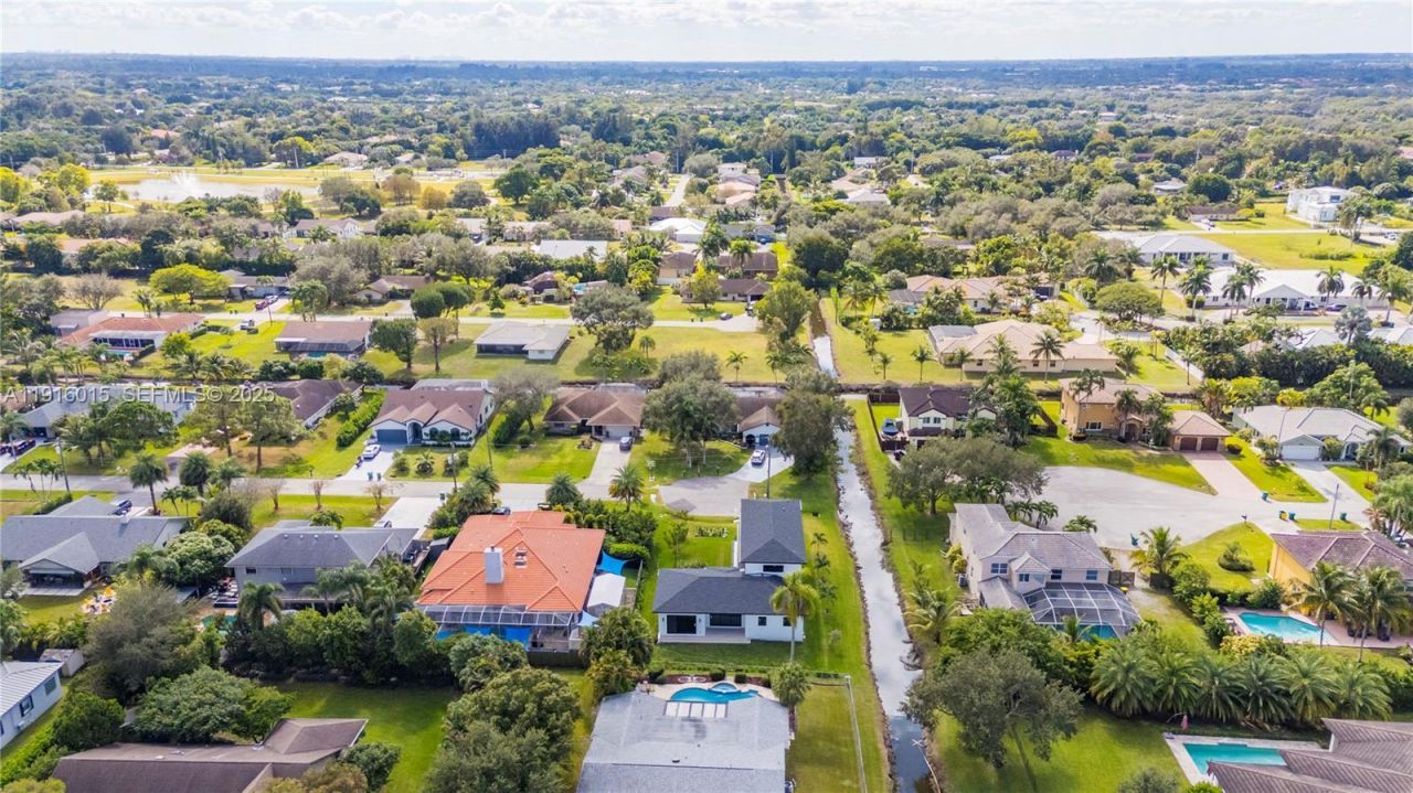 12061 NW 26th St, Plantation, FL 33323 Photo