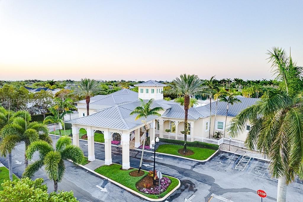 2502 NE 1st St, Homestead, FL 33033 Photo