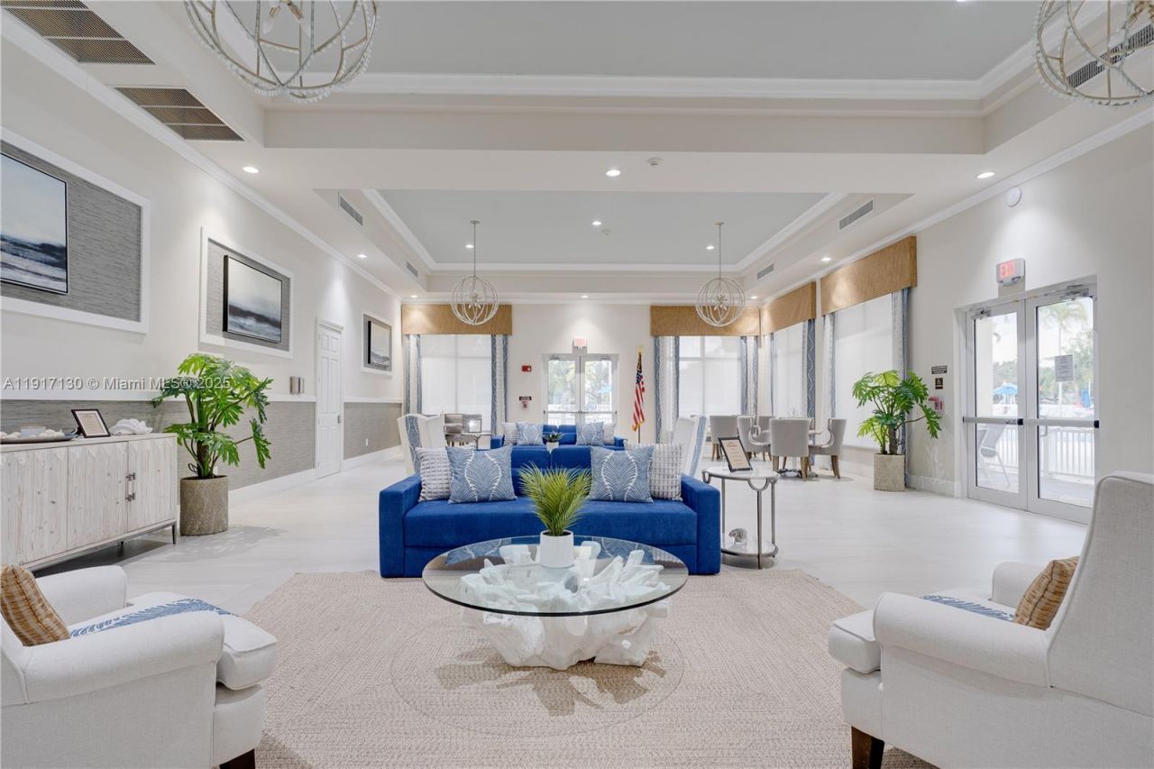 2502 NE 1st St, Homestead, FL 33033 Photo