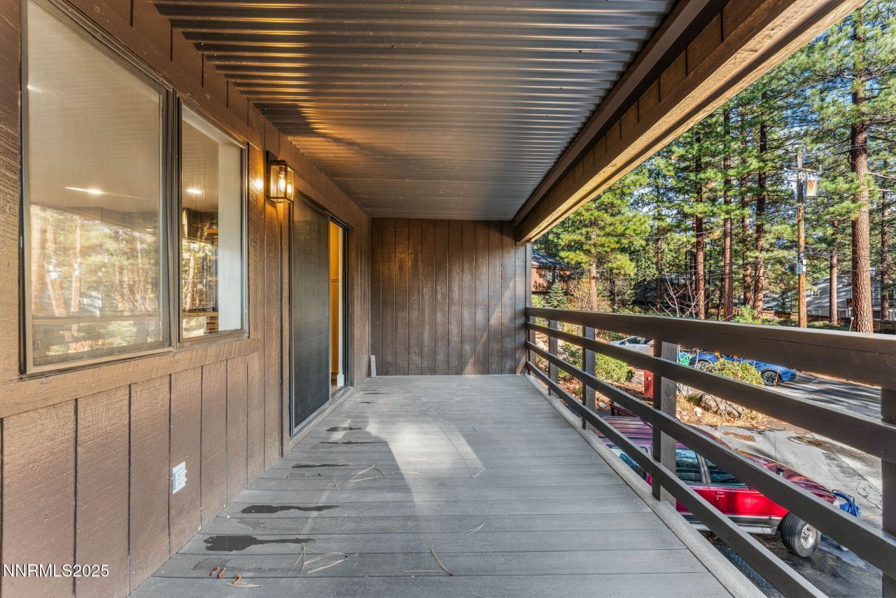 221 Lark Court, Unit 2, Incline Village, NV 89451 Photo