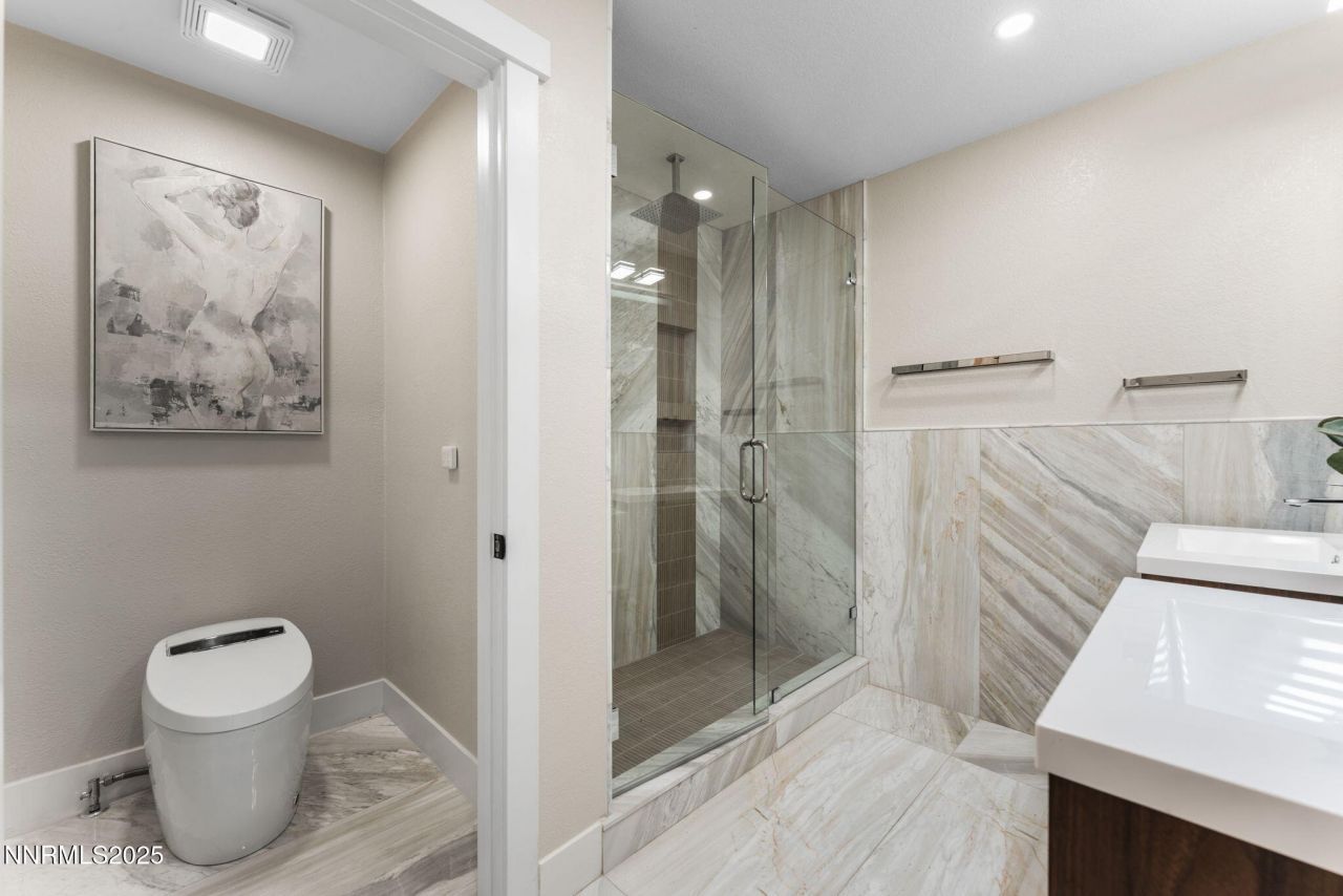 221 Lark Court, Unit 2, Incline Village, NV 89451 Photo