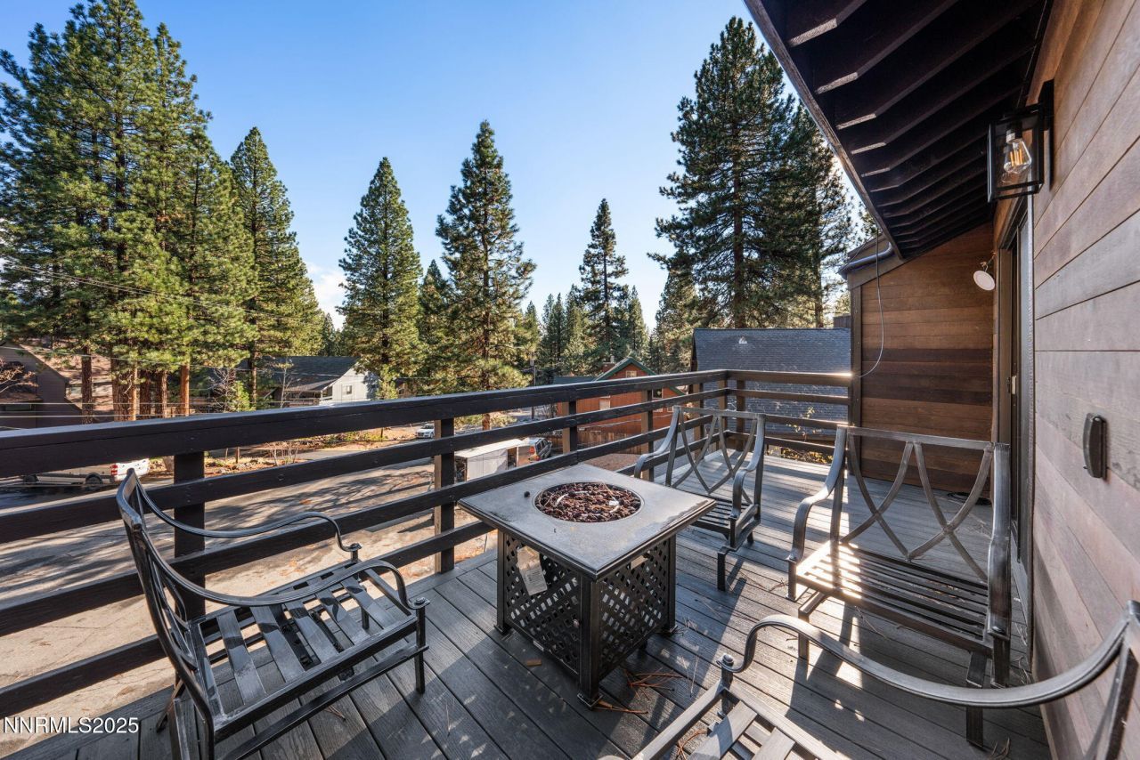 221 Lark Court, Unit 2, Incline Village, NV 89451 Photo