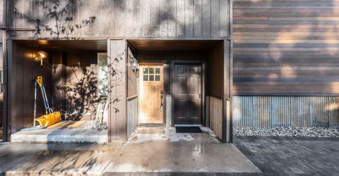 221 Lark Court, Unit 2, Incline Village, NV 89451 Photo