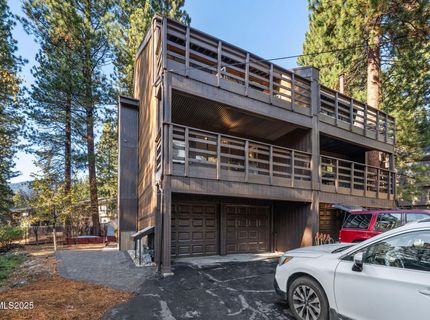 221 Lark Court, Unit 2, Incline Village, NV 89451 Photo