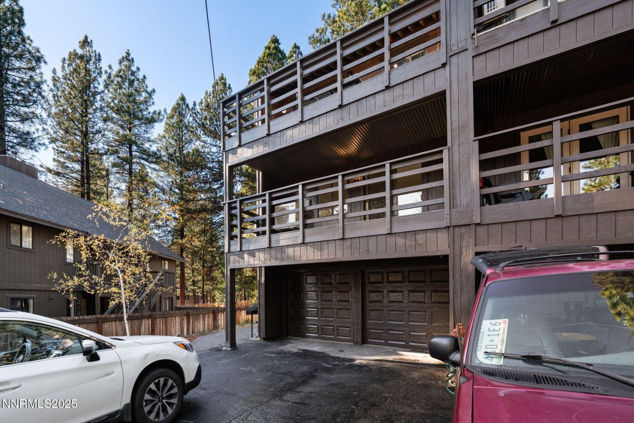 221 Lark Court, Unit 2, Incline Village, NV 89451 Photo