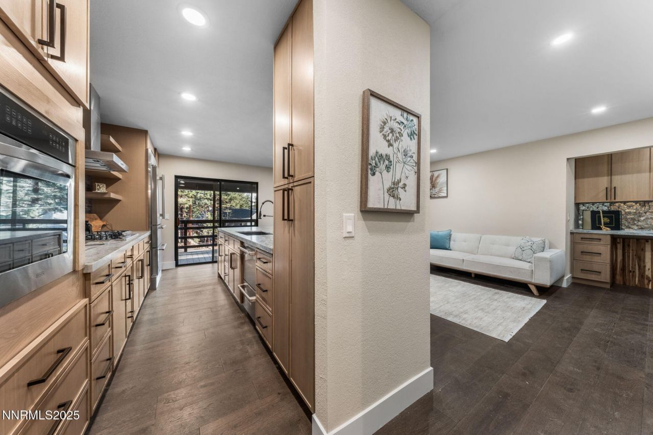 221 Lark Court, Unit 2, Incline Village, NV 89451 Photo