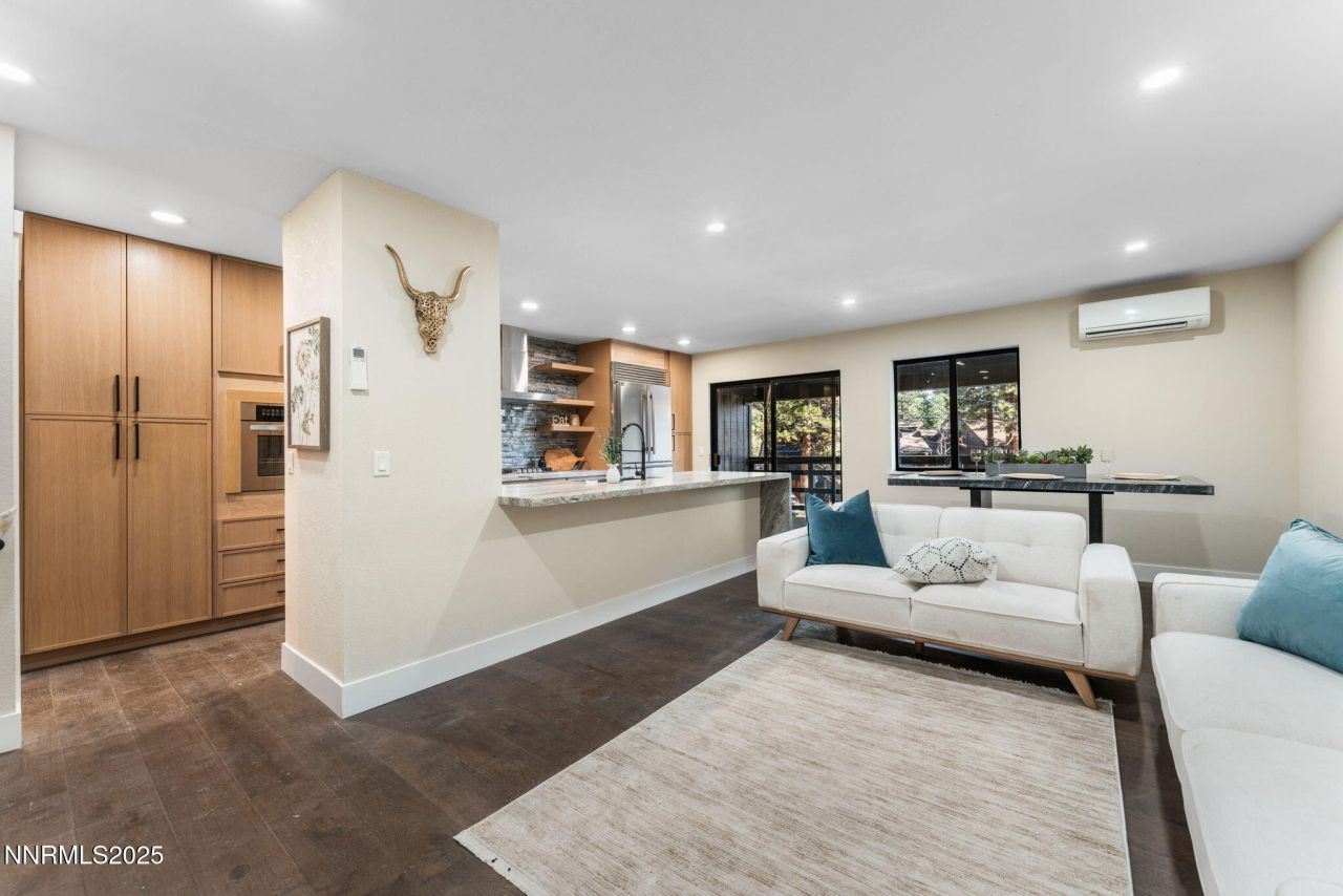 221 Lark Court, Unit 2, Incline Village, NV 89451 Photo