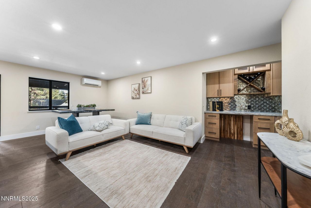 221 Lark Court, Unit 2, Incline Village, NV 89451 Photo